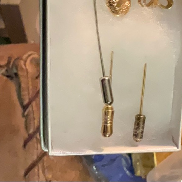 Avon Pin and 8 Stick Pins Lot Telephone Flower Lock Moon Butterfly Bird Stars - Picture 12 of 12